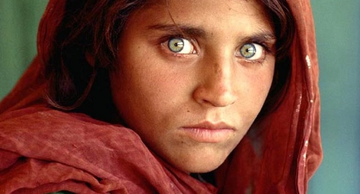 Iconic ‘Afghan Girl’ to get free medical treatment in India
